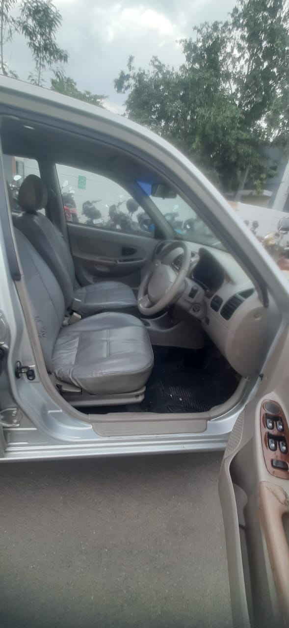 Hyundai Accent(2003-2009) Gle